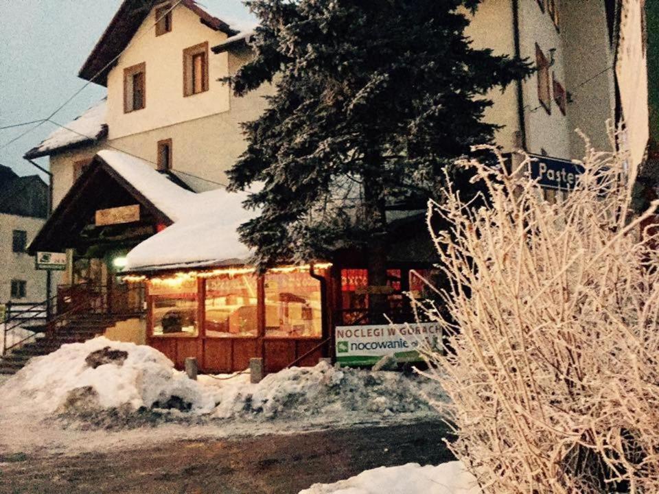 Gosciniec Halka Hostel Zwardoń Εξωτερικό φωτογραφία